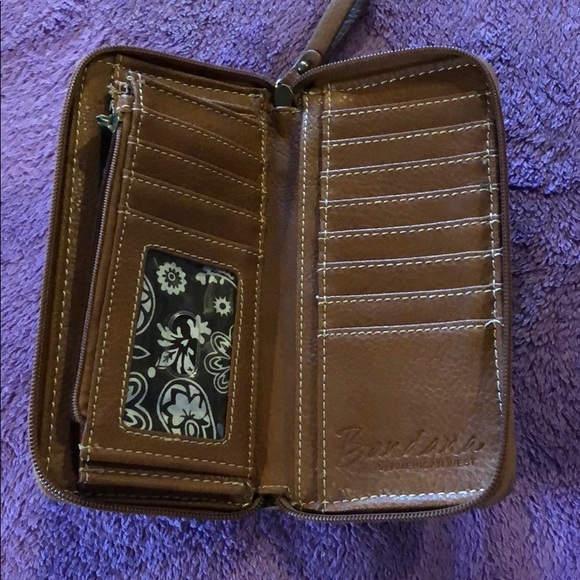 Wallet - Picture 2 of 3
